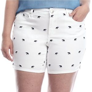Crown and ivy elephant embroidered plus shorts